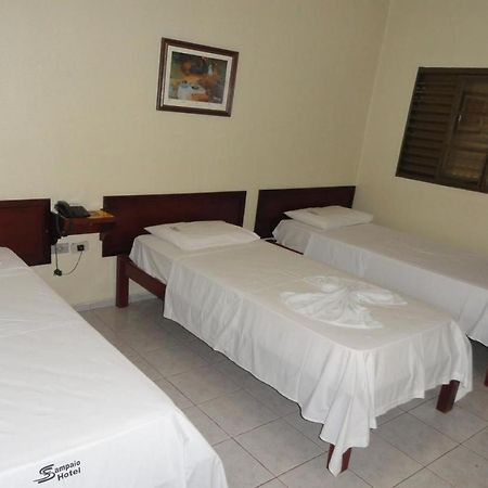 Oyo Hotel Sampaio Itumbiara Exterior foto